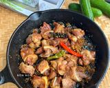 Hình bước làm 6 của món Sụn Heo Kho Sả Ớt