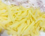 A picture of step 2 of Onion, Potato mix Pakoray.