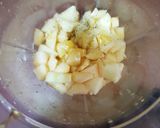 A picture of step 5 of Healthy Weight loss Apple Smoothie.
