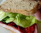 Foto del paso 6 de la receta: Sandwich de mortadela c-morrón asado 🥪❤️