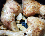 Foto del paso 4 de la receta: Cuartos traseros con patatas en airfrier (Cosori)