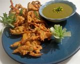 A picture of step 7 of Vegetable pakora.