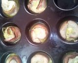 Muffinformában sült baconos, fűszervajas, sajtos csirkemell recept fázis 5 fotója