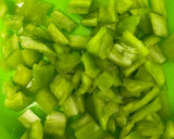 Foto del paso 1 de la receta: Dip de antipasto de atún