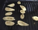Foto langkah ke 2 dari resep Choco banana Pan.