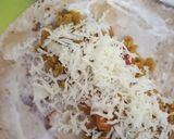A picture of step 5 of Soya kathi rolls.