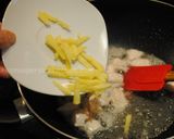 A picture of step 3 of Chicken noodle soup.