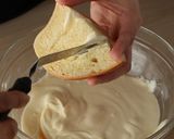 A picture of step 11 of Quarter Cream Cheese Bun.