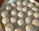 A picture of step 5 of Small Honey Rolls & Honey loaf.