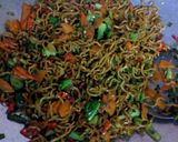 Foto langkah ke 4 dari resep 251. Mie Keranjang Sederhana.