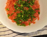 Foto del paso 2 de la receta: Aliño de salmón ahumado