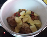 Foto del paso 4 de la receta: Pollo guisado con reducción de salsa