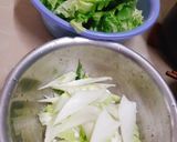 Hình bước làm 1 của món Canh cải dún thịt băm