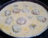 A picture of step 4 of Mughlai spinach malai kofta.