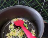 A picture of step 2 of Sweet Corn Soup.