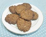 Foto del paso 5 de la receta: Galletitas de avena con coco en escamas