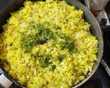 A picture of step 5 of Kanda Poha.