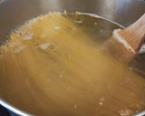 Foto del paso 6 de la receta: Tallarines con pollo a la soja
