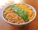 Foto del passaggio 4 della ricetta Tori Soboro - Briciole fini di pollo macinato giapponese
