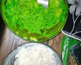 A picture of step 4 of Noodles with mayonnaise and cream.