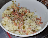Foto del paso 2 de la receta: Ensaladilla de ahumados
