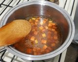 Foto langkah ke 3 dari resep Sup Tomat Nanas Arrabiatta.