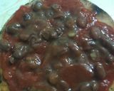 A picture of step 3 of Chatpata Mexican Kacchi keri Pizza Chat.