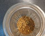 A picture of step 1 of Chicken tandury.