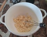 Foto del paso 1 de la receta: Budín navideño con melón y durazno pelon