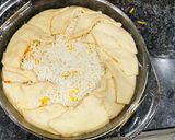 A picture of step 5 of Crescent Roll Pie.