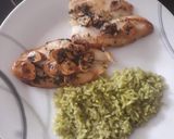A picture of step 7 of Fish with Garlic Sauce and Green Rice.