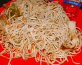 चाऊमिन (chowmein recipe in Hindi) रेसिपी चरण 4 फोटो
