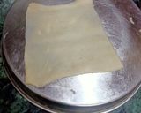 A picture of step 2 of Baked Aalu patties.
