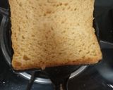 A picture of step 4 of Rice cheese toast.