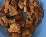 Foto langkah ke 6 dari resep Ayam goreng tepung rumahan.