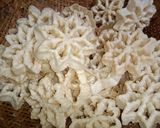 Foto langkah ke 7 dari resep Resep Kembang Goyang/Antari.
