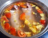 Hình bước làm 3 của món Canh chua cá đổng