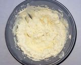 A picture of step 3 of White Chocolate and Strawberry Jelly Cheesecake.