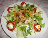 Foto del paso 7 de la receta: Ensalada de escarola y pasta con mozzarella