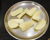 A picture of step 1 of Apple Halwa.