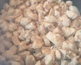 Foto del paso 1 de la receta: Pollo en crema con Champiñones