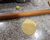 Foto langkah ke 4 dari resep Bolen pisang keju.