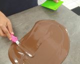 Foto del paso 5 de la receta: Bombones de  chocolate con relleno de chapulín