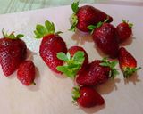 صورة لخطوة 2 من وصفة عصير كوكتال الموز والفرواولة والبرتقال🍊🍌🍓🍋