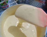 Foto langkah ke 4 dari resep Milk bath cake.