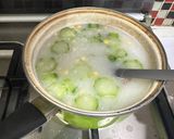 Foto langkah ke 2 dari resep Sayur Oyong Jagung Bersantan.