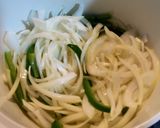 Foto del paso 3 de la receta: Sopa de cebolla a la chilena