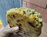 Foto del paso 10 de la receta: Arepa rellena de pollo con salsa de manzana, zanahoria, cebolla y crema...🫓🥙🥯