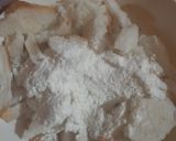 A picture of step 2 of Cheesy Bread Lollies.