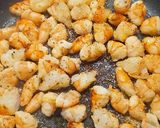 Une image de l'étape 2 de Risotto aux Crevettes et Saint-Jacques.